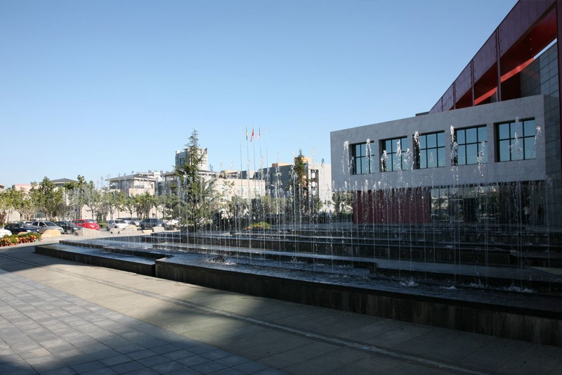 西安高新（xīn）軟（ruǎn）件園多媒體教室監控綜合布線（xiàn）